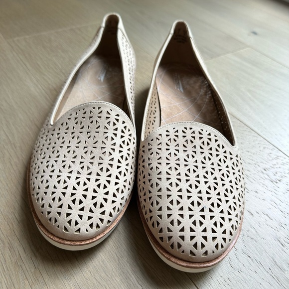 Lifestride 10w.  Worn once. - Picture 5 of 5